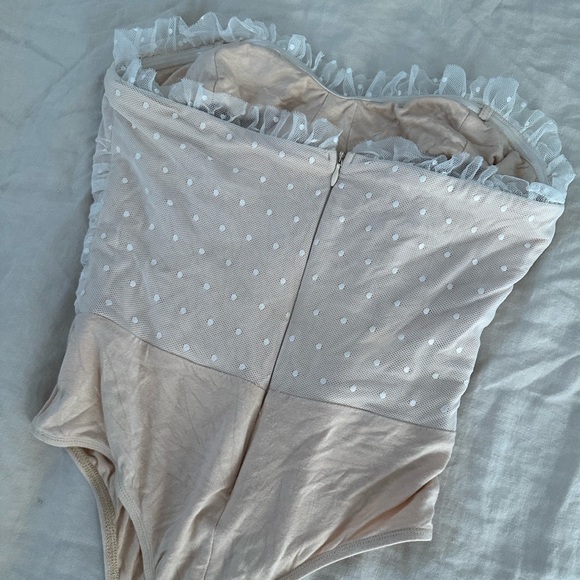 Showpo Polka-dot Strapless Bodysuit - Picture 5 of 8